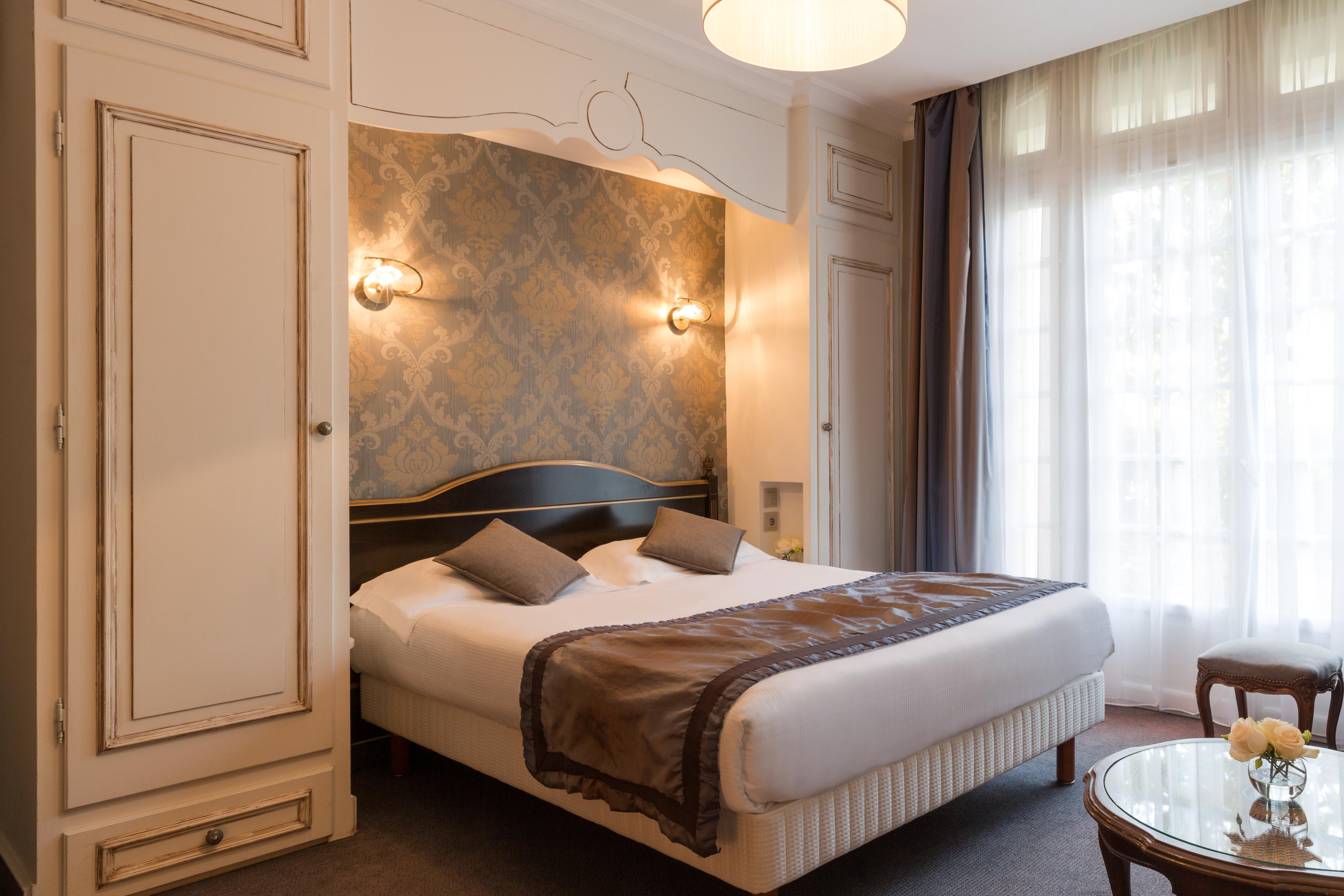 Chateau De Beaulieu Et Magnolia Spa, The Originals Relais Жу-ле-Тур Экстерьер фото